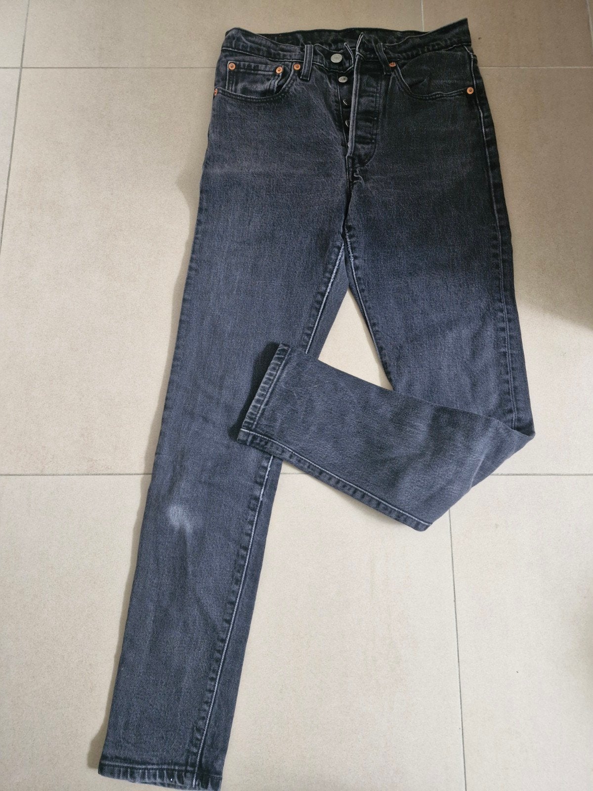 Levi's 501 Skinny Jeans W26 L32 - Zwart/Grijs, Ophalen of Verzenden, Zo goed als nieuw