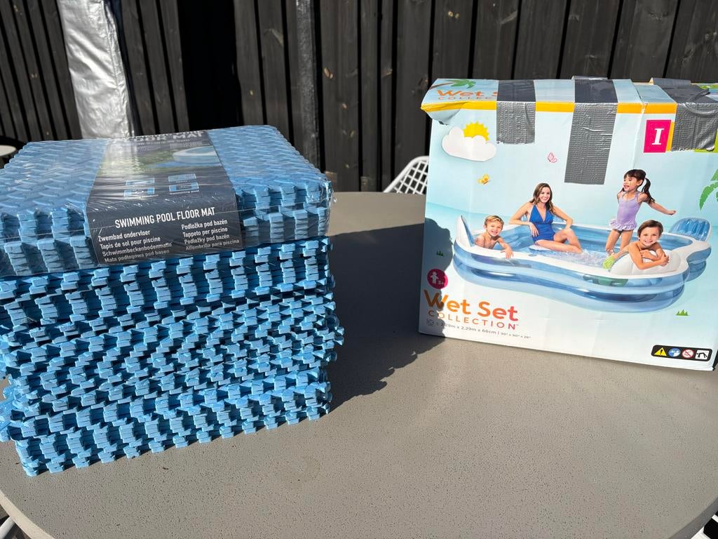 Intex Swim Center Family Lounge Pool + 42 zwembadtegels, Ophalen, Opblaaszwembad, Vierkant, Nieuw