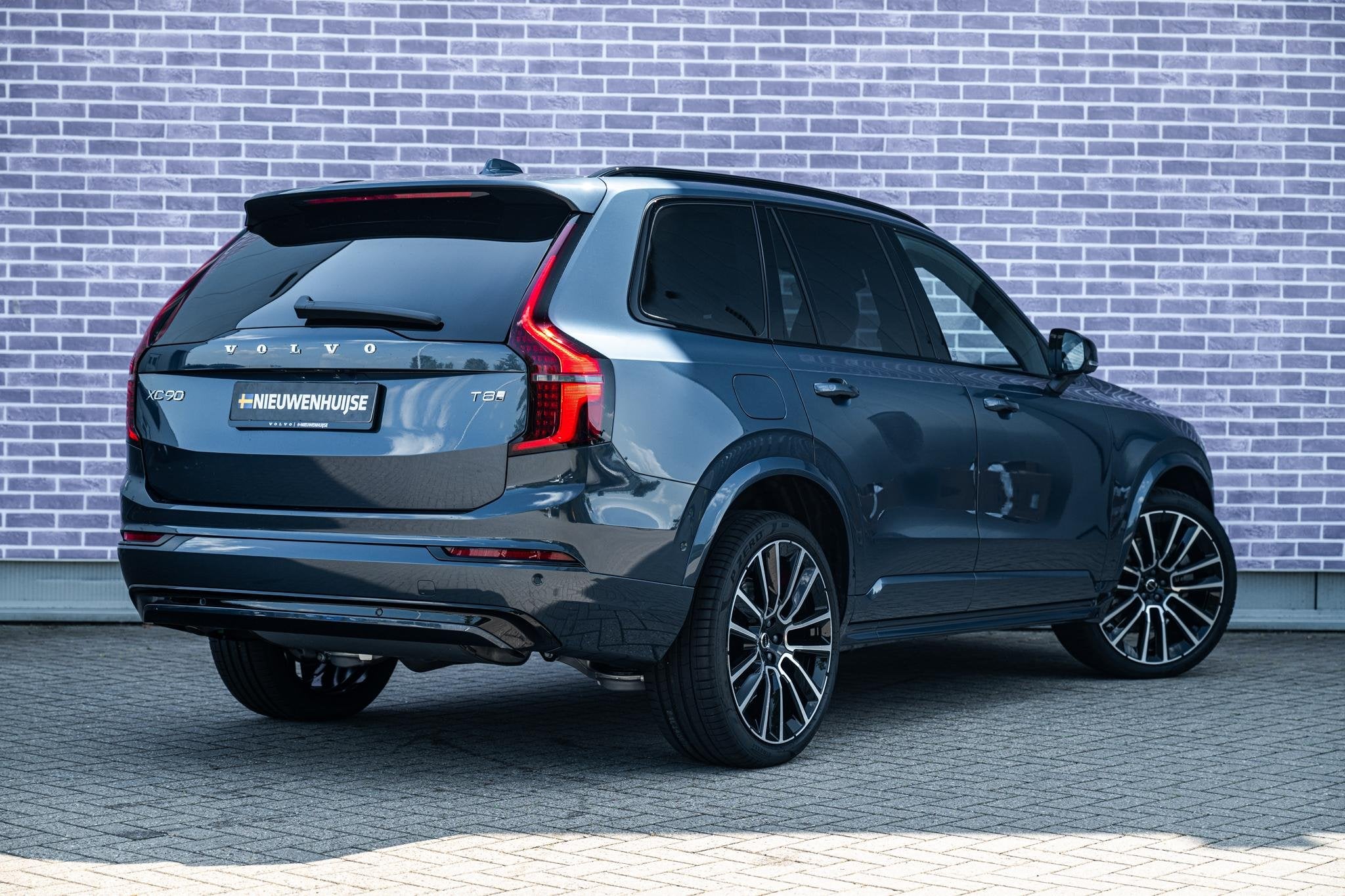 Volvo XC90 2.0 T8 Plug-in hybrid AWD Ultra Dark Executive |, 12 maanden, Gebruikt, Euro 6, Blauw