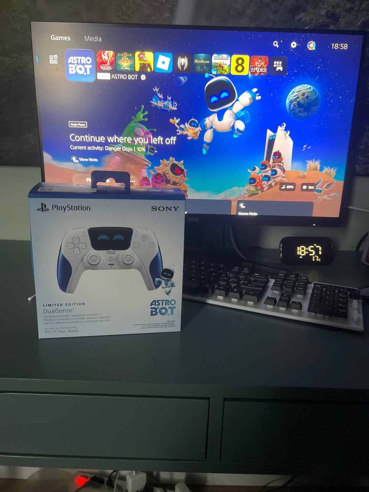 Limited Edition DualSense Controller Astro Bot PS5, Ophalen of Verzenden, Nieuw