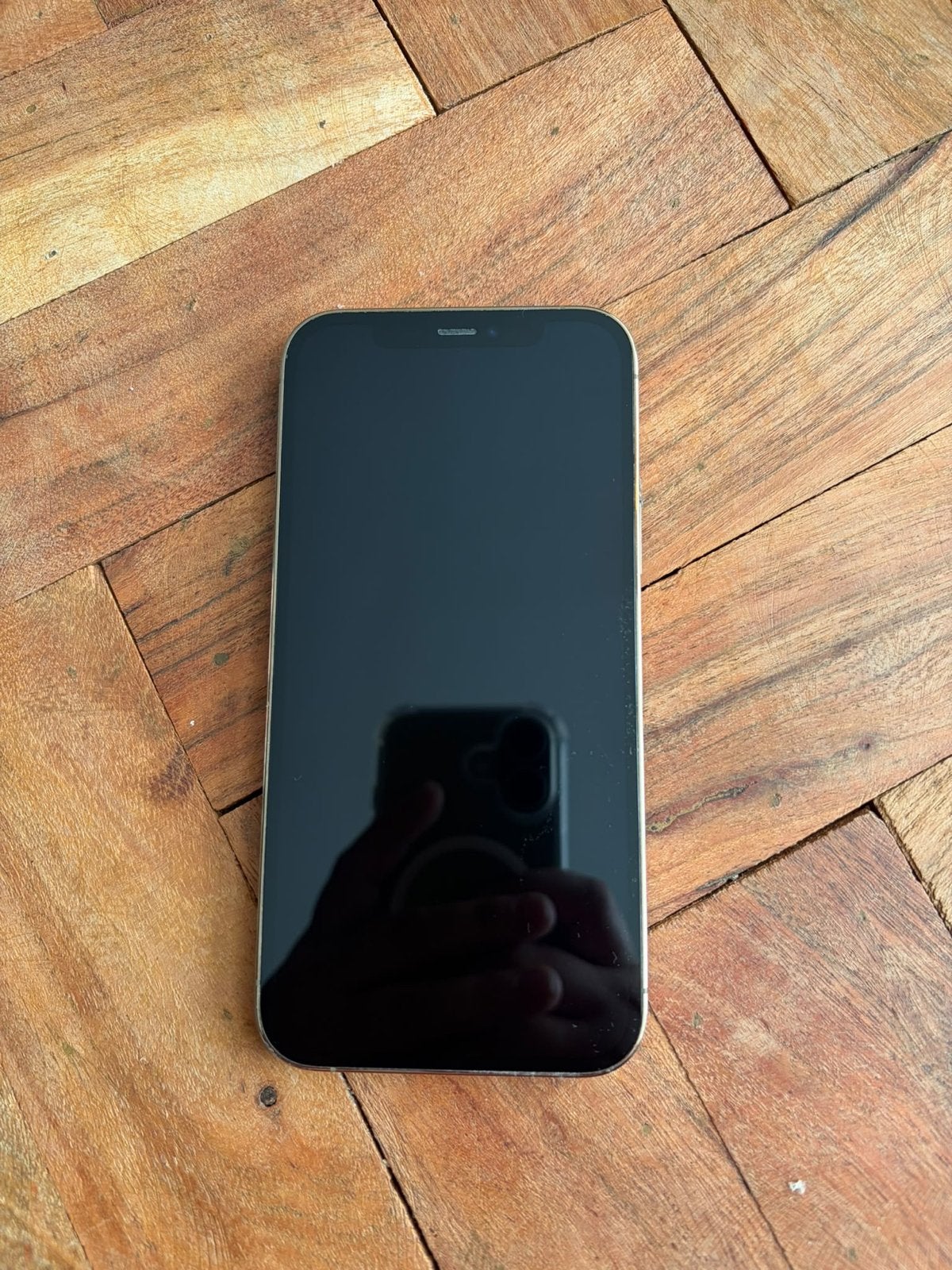 iPhone 12 Pro 128GB Wit, Telecommunicatie, 128 GB, Wit, 77 %, Zo goed als nieuw