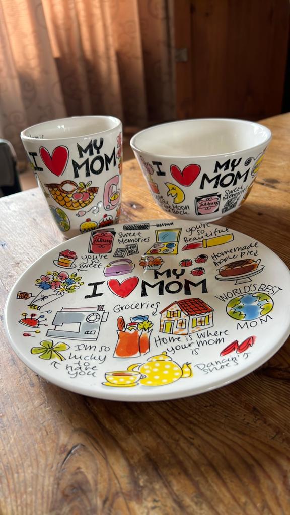 Blond Amsterdam I love my mom ontbijtbordje, mok en kom, Blond Amsterdam, Ophalen of Verzenden, Zo goed als nieuw, Kop(pen) en/of Schotel(s)