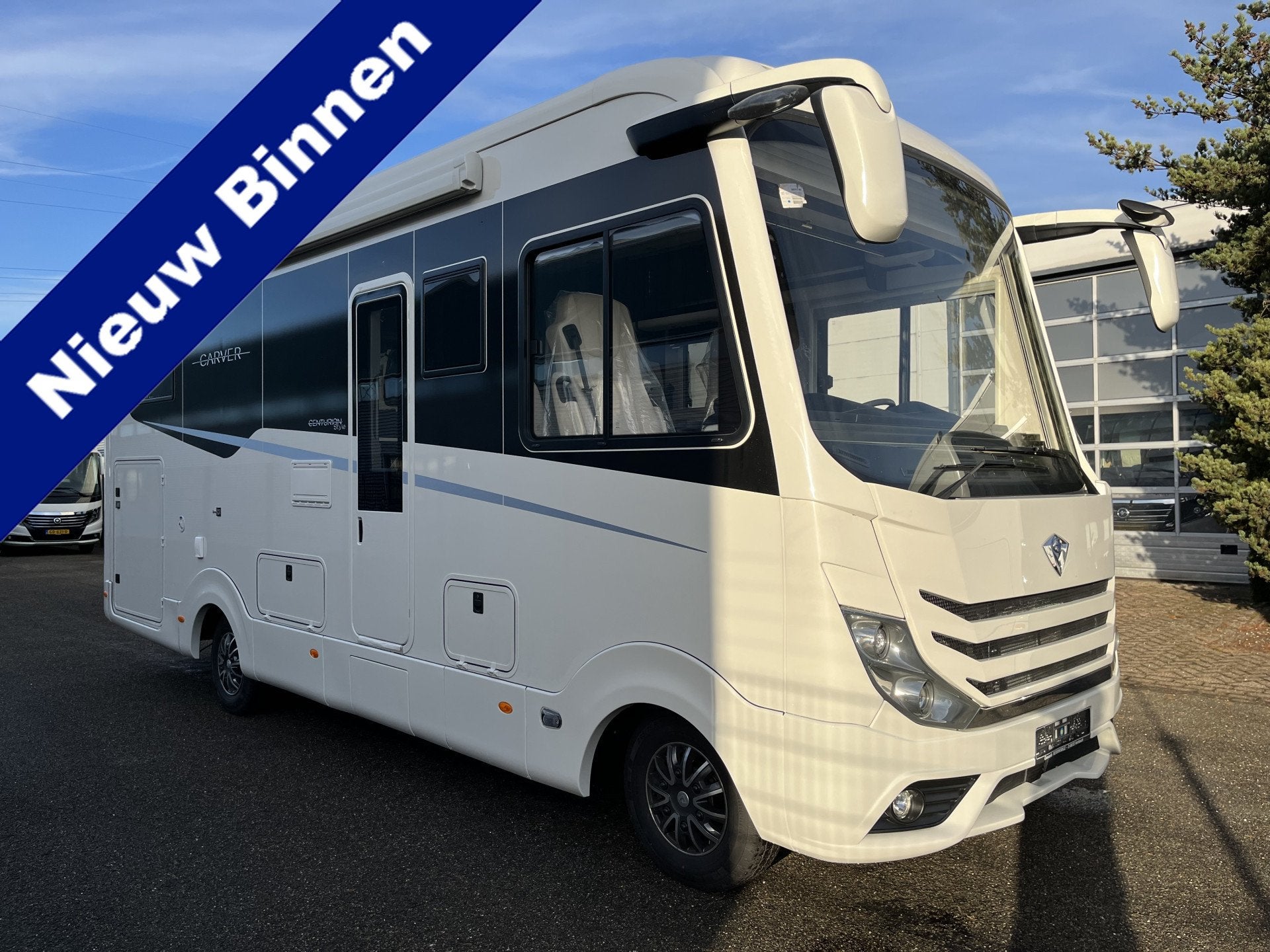 Concorde CARVER 790 L 207pk Aut Retarder Wasmachine Lithium, Caravans en Kamperen, Concorde, 7 tot 8 meter, Diesel, Mark@niesmannbischoff.nl