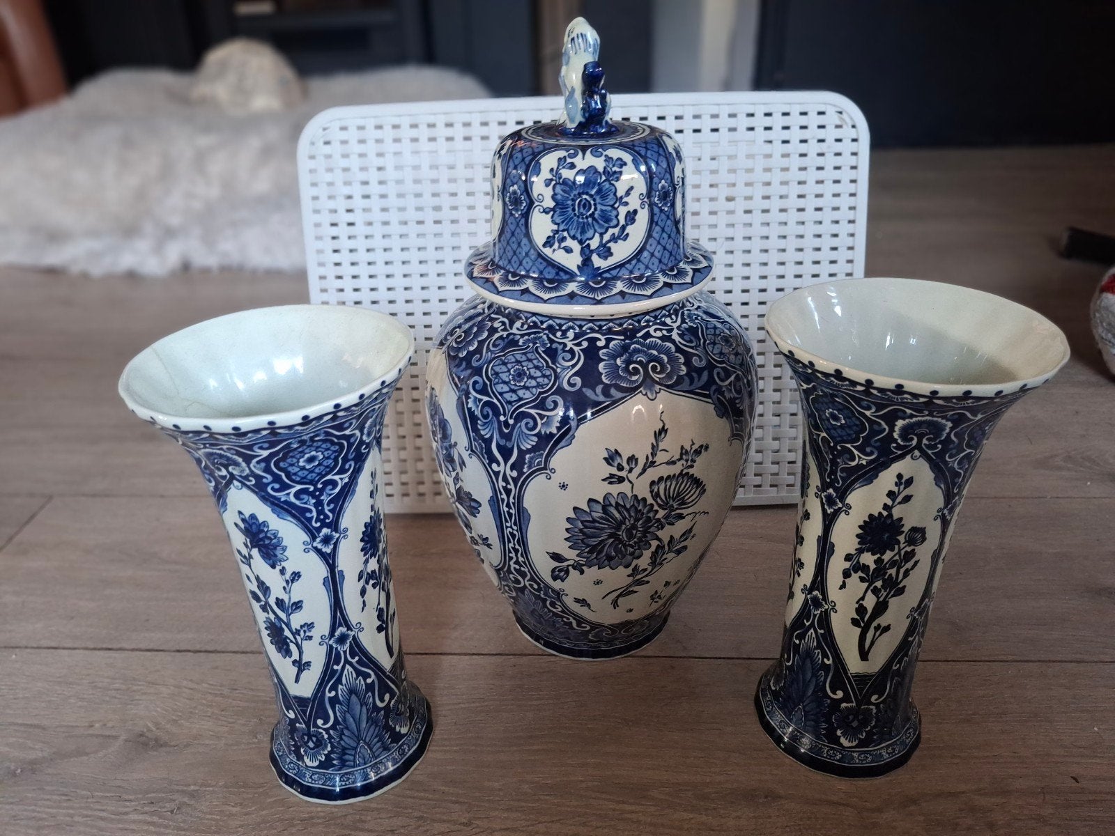 Prachtige Delfts Blauwe Kaststel - Royal Boch, Ophalen of Verzenden