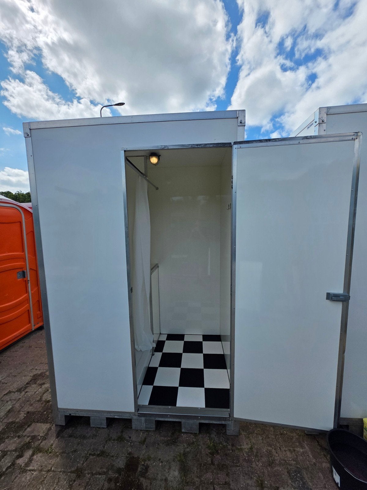 te koop doucheunit met 50 liter boiler en verwarming, Ophalen, Douche