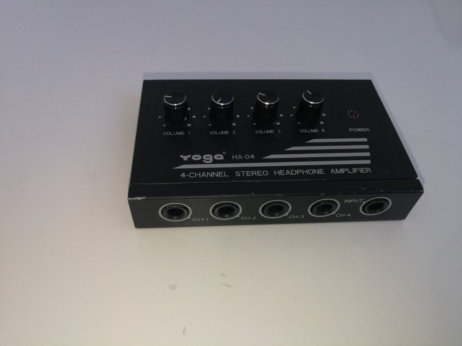 Yoga HA-04 - 4-kanaals Stereo Hoofdtelefoon Versterker, Audio, Tv en Foto, Overige merken, Gebruikt, Ophalen of Verzenden, Minder dan 60 watt