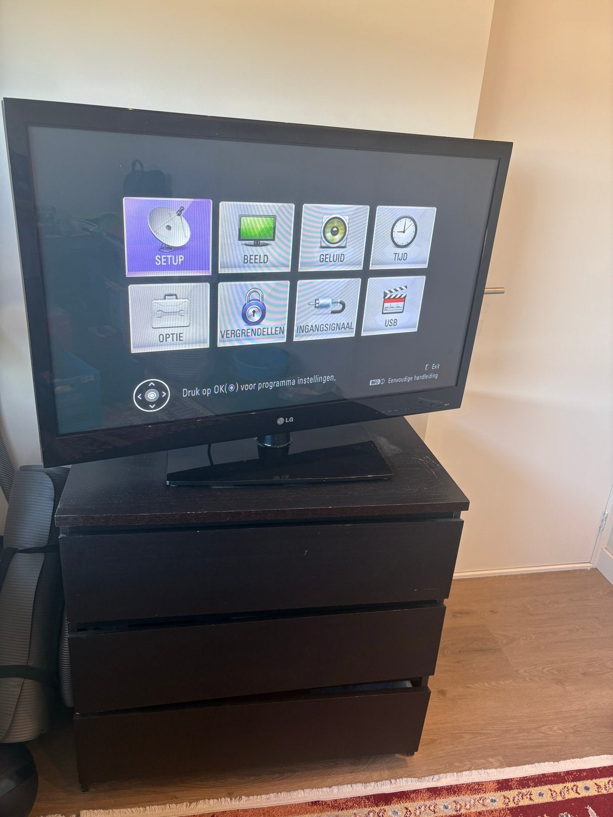 LG 43 inch TV - Goede staat, Ophalen, Gebruikt, 100 cm of meer, LG