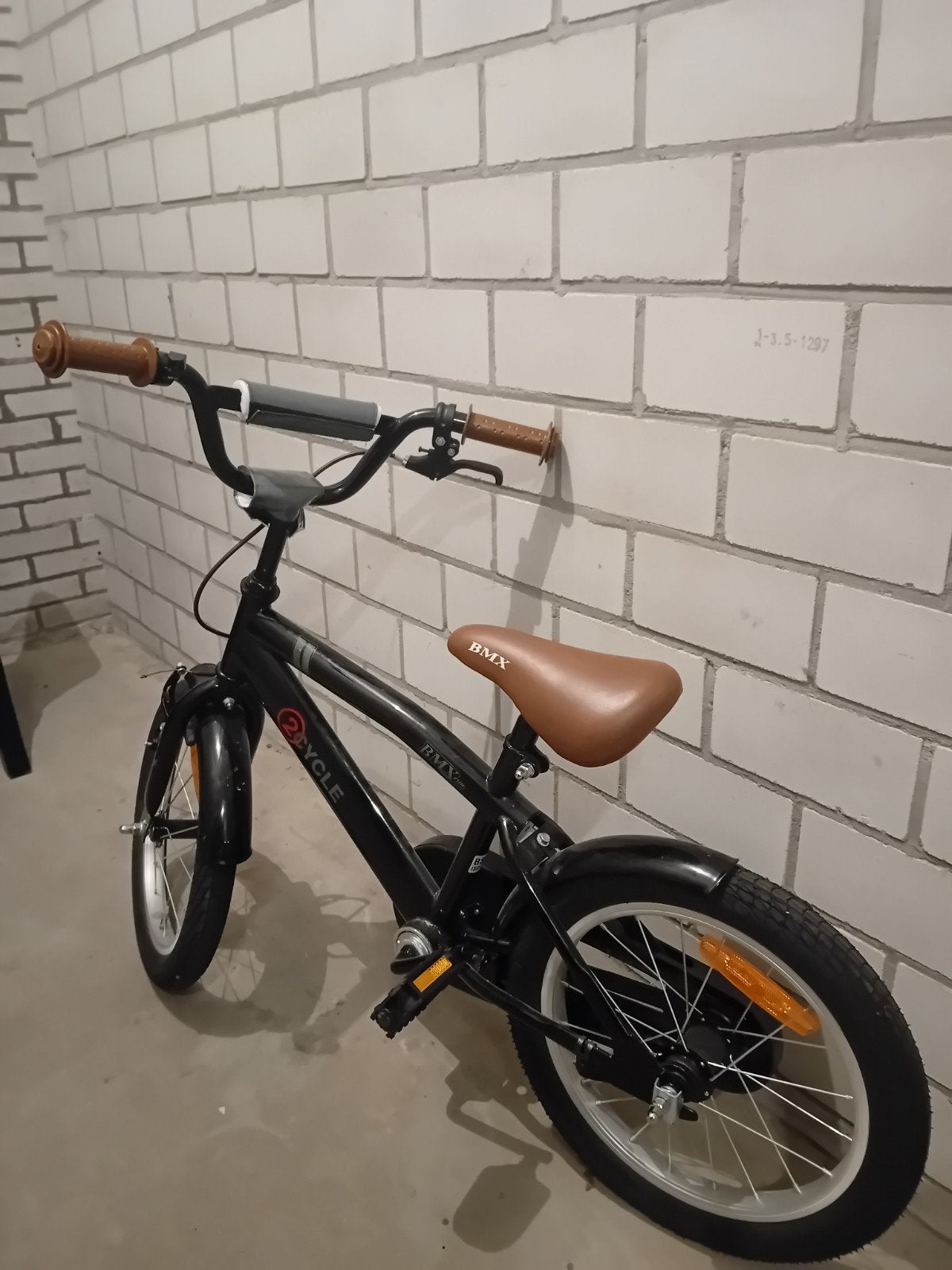 Nieuw!! Kinderfiets 2Cycle BMX met zijwieltjes, Ophalen, Zijwieltjes, Velgrem, Nieuw