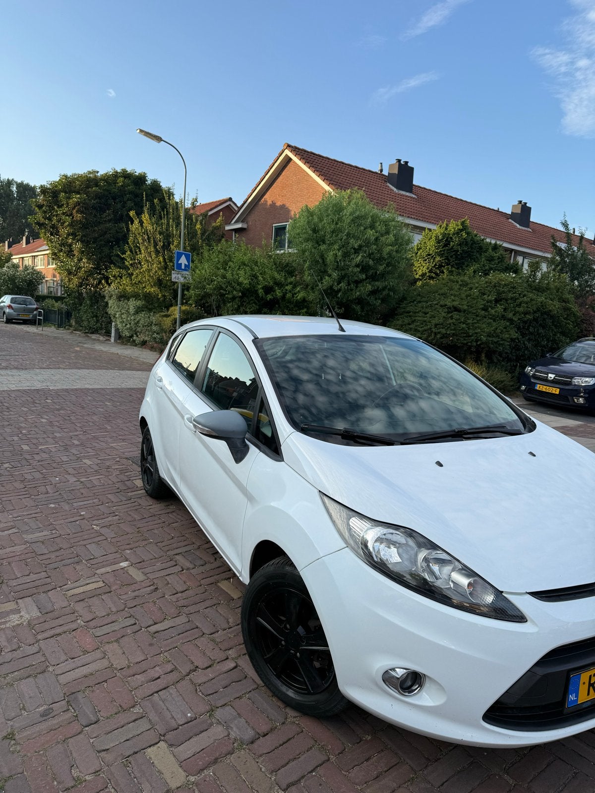 Ford Fiësta 1.25 44KW 5DR 2012 Wit, Auto's, Voorwielaandrijving, Stof, 40 €/maand, 4 cilinders