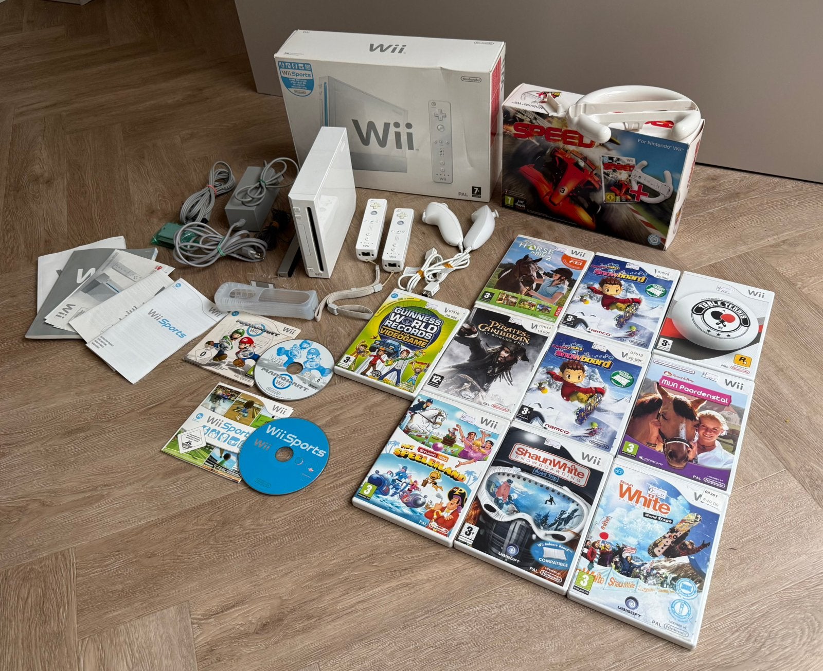 Nintendo Wii met veel spellen en 2 controllers, Ophalen of Verzenden, Gebruikt, Met 2 controllers, Met games