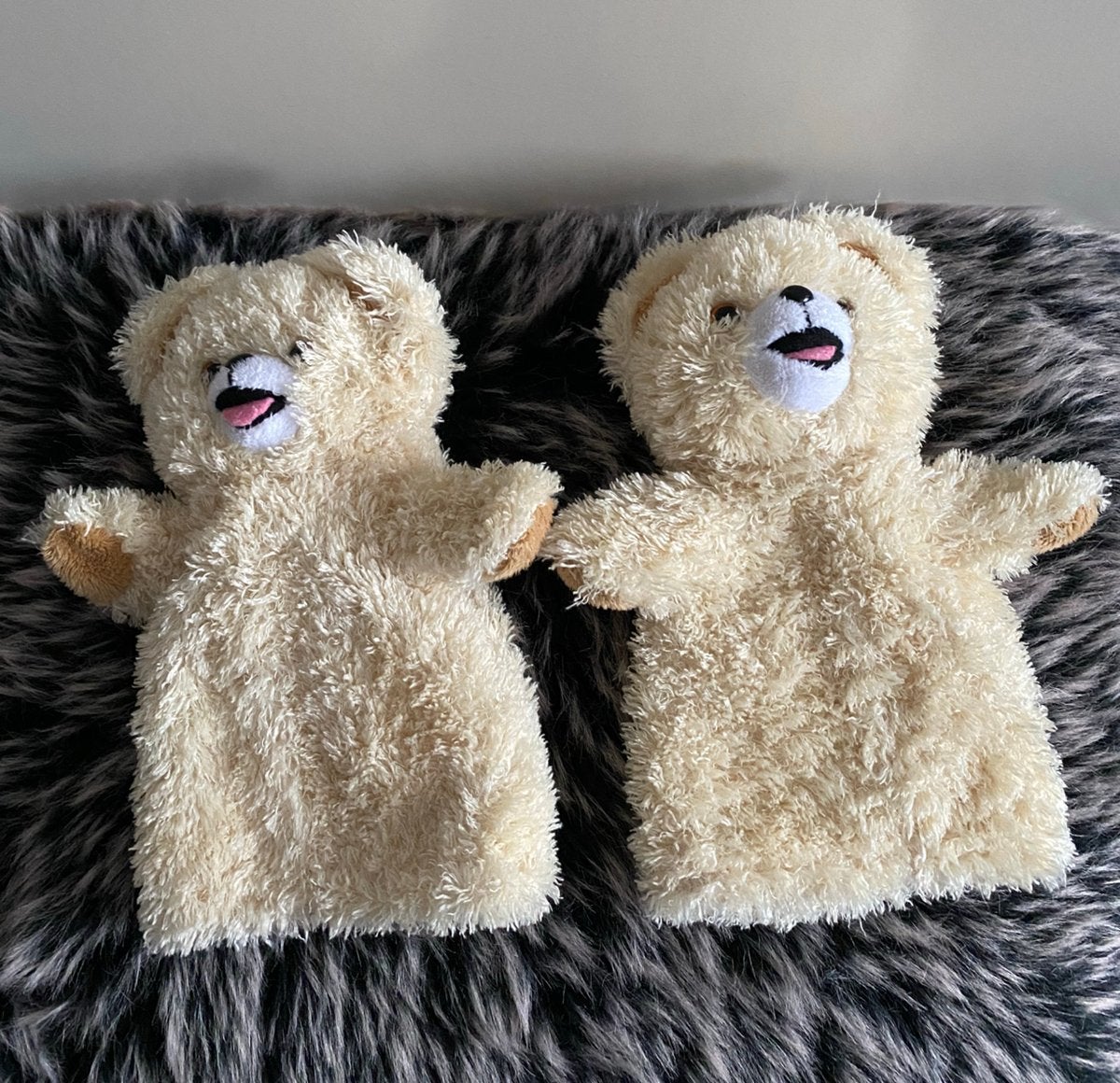 Handpoppen, handpop. Robijn beertje, Kinderen en Baby's, Verzenden, Zo goed als nieuw, Overige typen