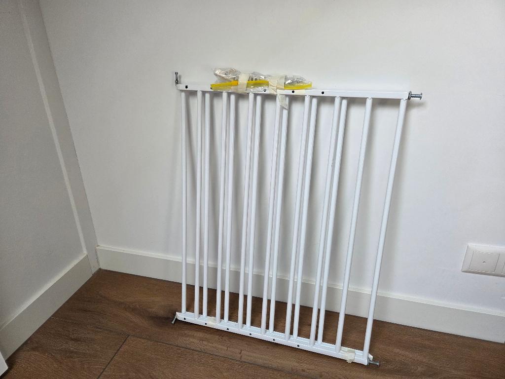 Metalen Traphekje Finn – Wit (Verstelbaar) + Handleiding, Ophalen, Gebruikt, 100 tot 115 cm, Metaal of IJzer