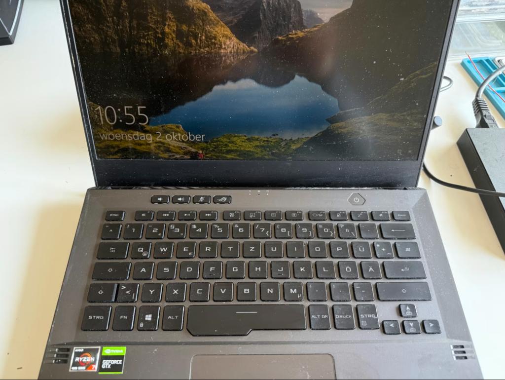 Asus ROG Zephyrus G14 GA401IU-HE215T - QWERTZ, Computers en Software, Windows Laptops, Ophalen, Ryzen 7, Gebruikt, Met videokaart