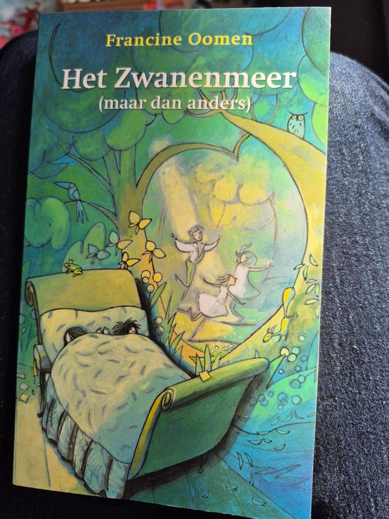 Het Zwanenmeer (maar dan anders) - Francine Oomen, Ophalen of Verzenden, Gelezen, Francine Oomen, Fictie algemeen