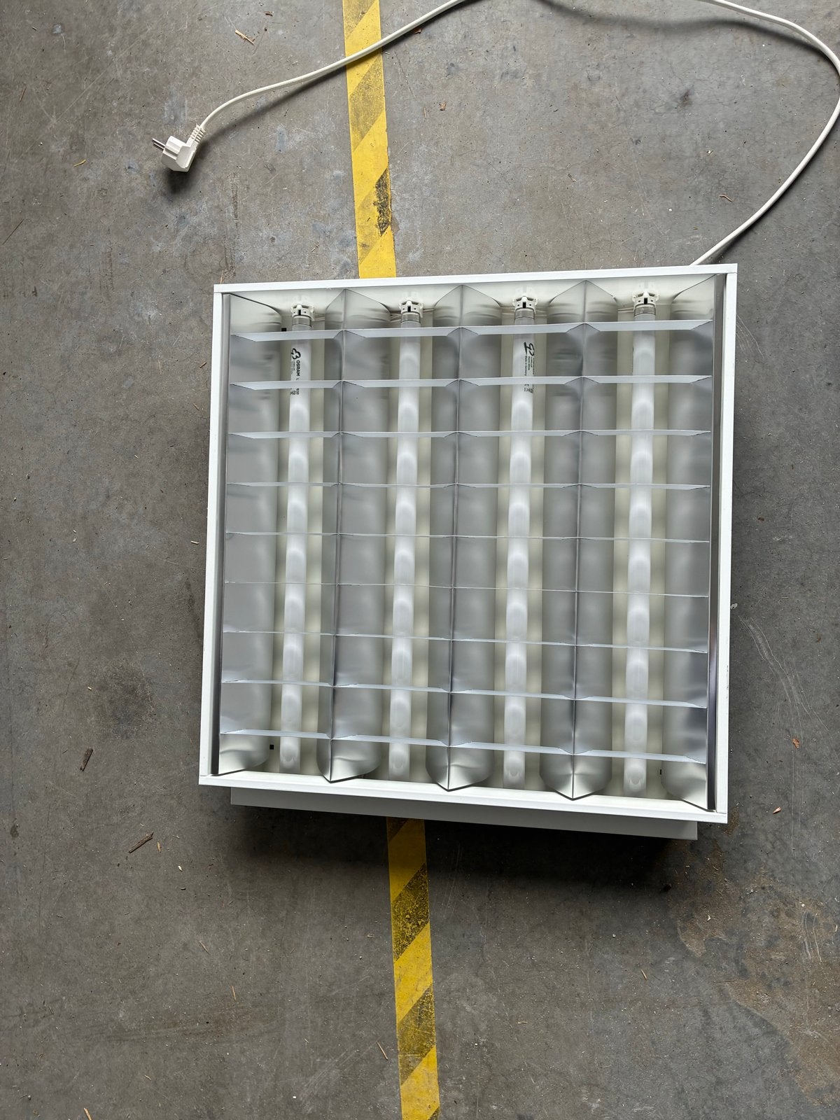 OSRAM TL 11 stuks armatuur met 6 warm witte TL-buizen, Wit, G13 (TL), Ophalen, Metaal