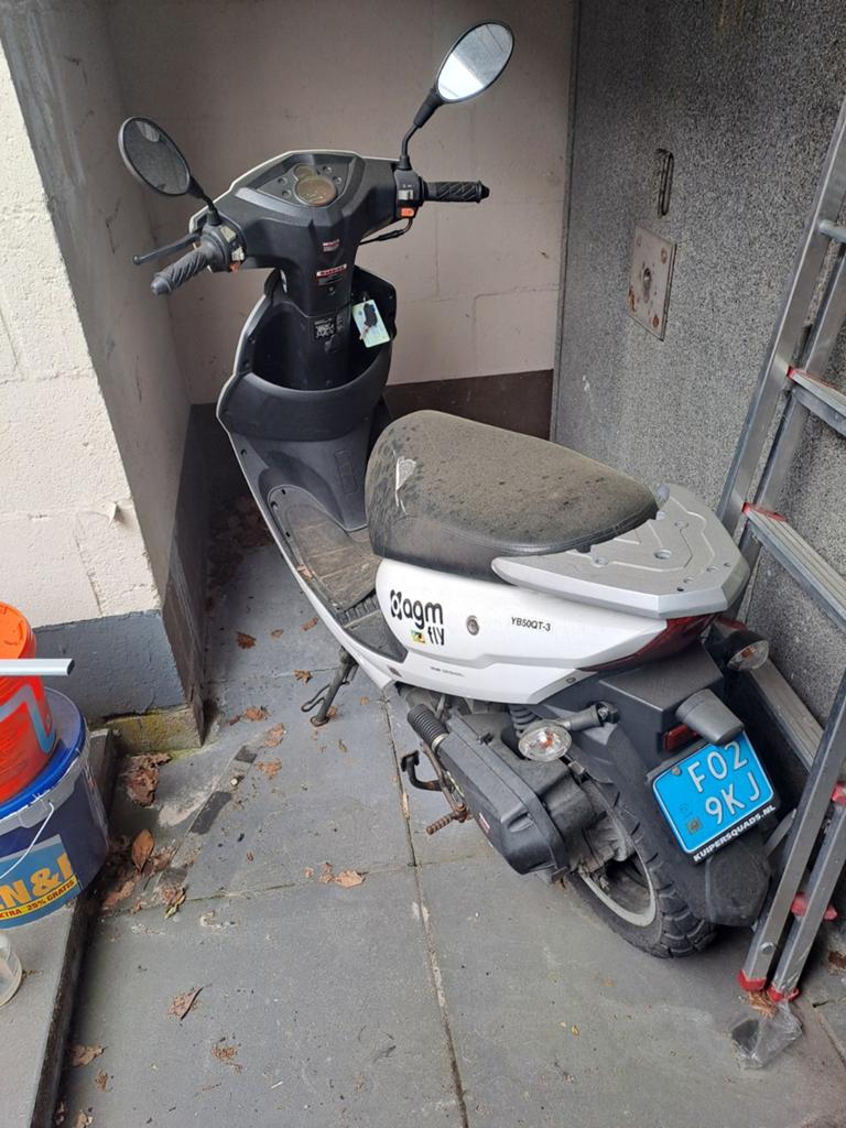 Oagm fly, Fietsen en Brommers, Ophalen, Gebruikt, Agm, Benzine