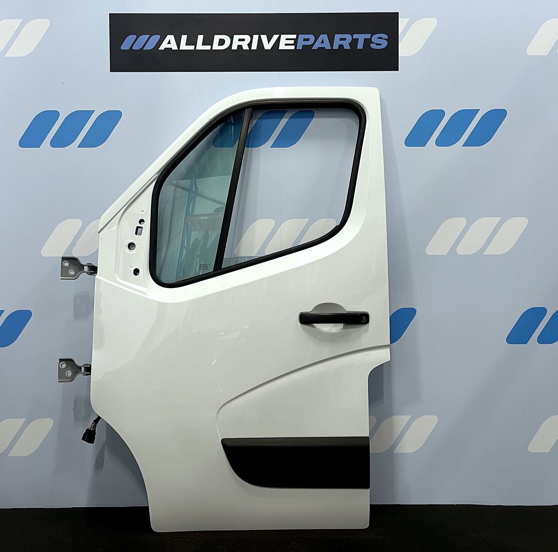 Voorportier links Renault Master wit 801017005R, Gebruikt, -, Deur, -