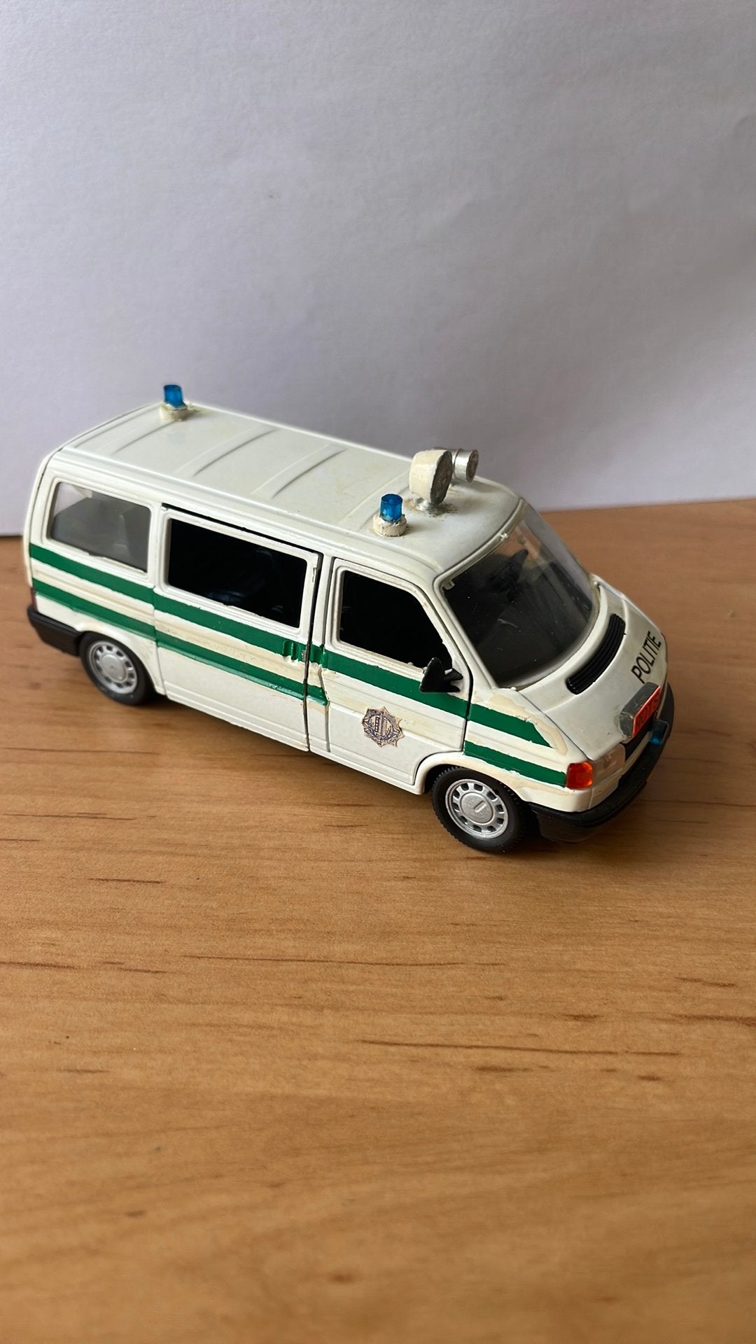 VW T4 Caravelle Politie bus, Ophalen of Verzenden, Zo goed als nieuw, Auto, Overige merken