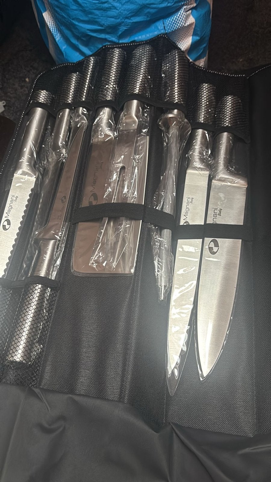 Magnani Italy 9-delige Messenset in Etui - Nieuw, Ophalen, Nieuw, Rvs of Chroom, Bestekset