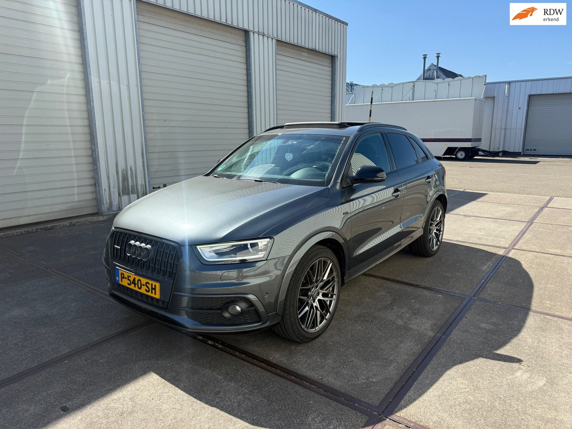 Audi Q3 2.0 TFSI quattro Pro Line S FULL OPTION!, Auto's, Audi, Euro 5, Gebruikt, Zwart, 4 cilinders