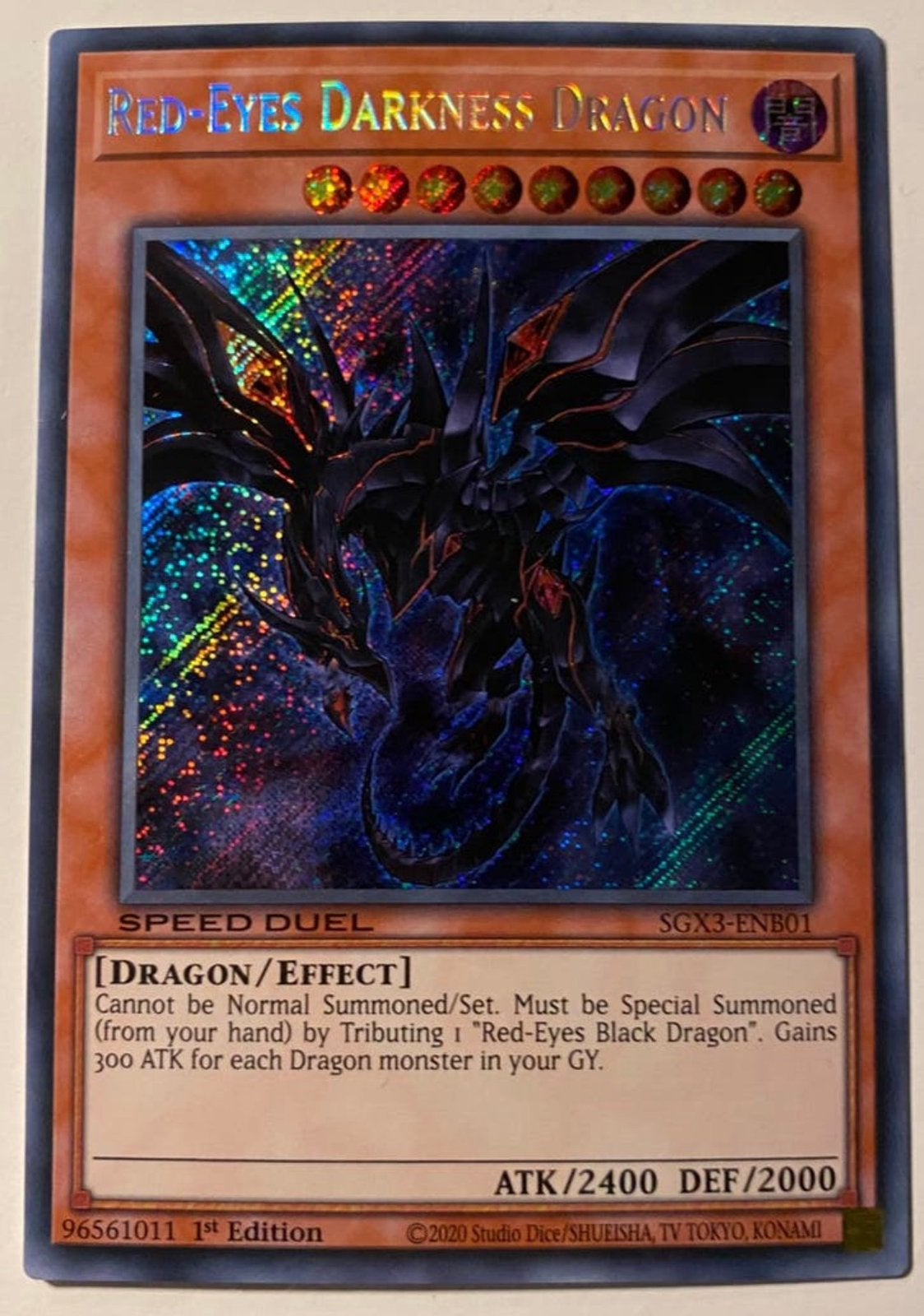Yu-Gi-Oh! Red-Eyes Darkness Dragon SGX3 1st Edition !, Hobby en Vrije tijd, Verzamelkaartspellen | Yu-gi-Oh!, Ophalen of Verzenden