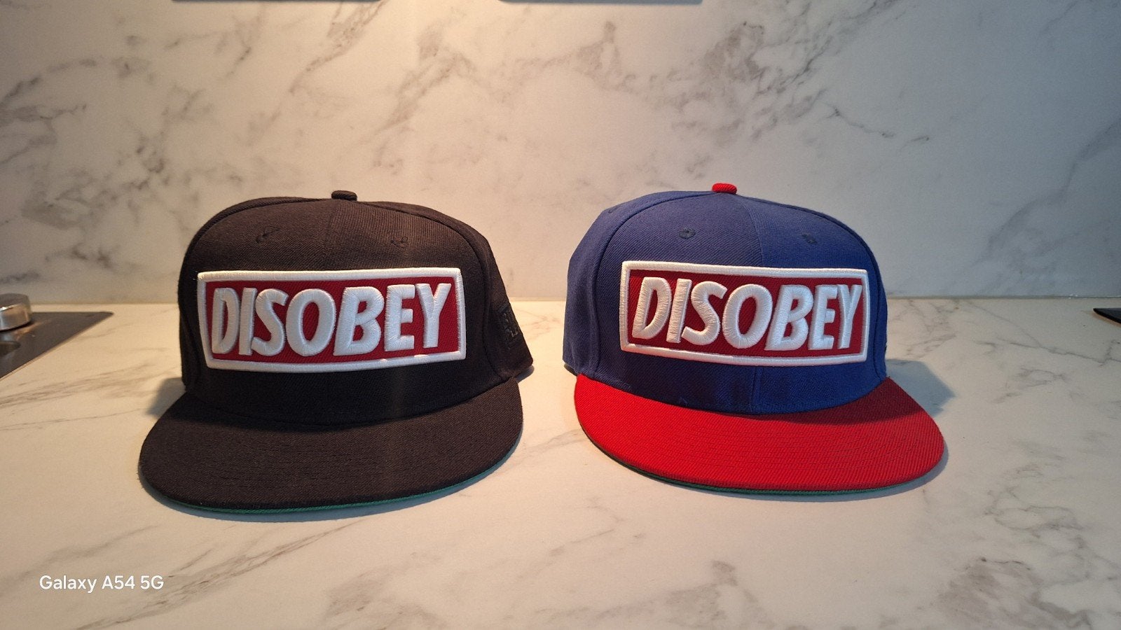 Disobey new era pet one size fits all zwart en blauw, Ophalen of Verzenden, Zo goed als nieuw, One size fits all, Pet