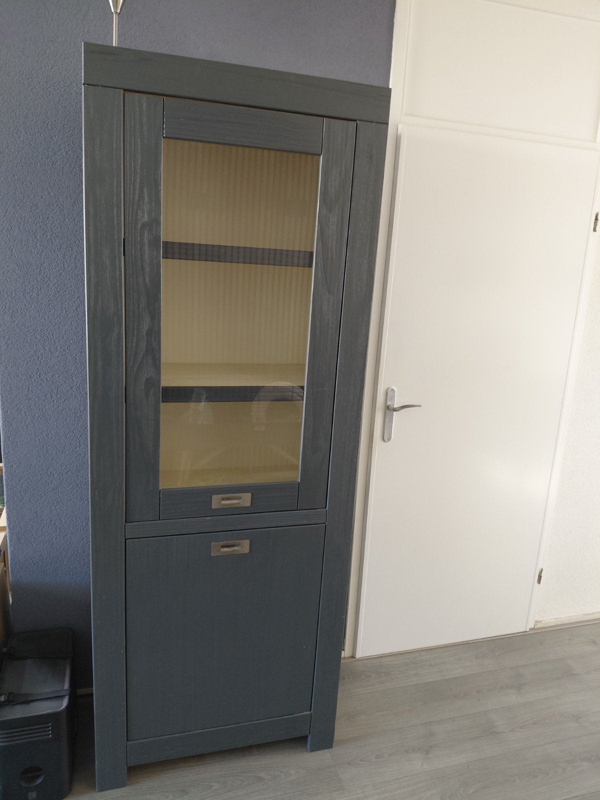 Massief houten vitrine kast, Ophalen, Met deur(en), 50 tot 100 cm, 150 tot 200 cm
