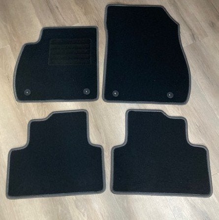 Mattenset voor een Opel Zafira type C, Auto-onderdelen, Info@schoenek.de, Opel, Nieuw, Ophalen of Verzenden