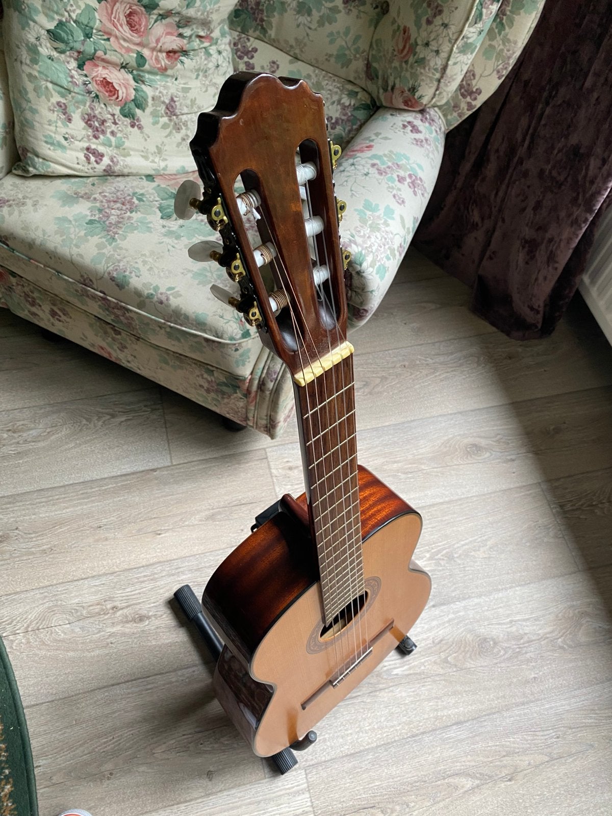 Foto 3 van Helmut Hanika Model 25 (1983) – Duitse kwaliteitsgitaar