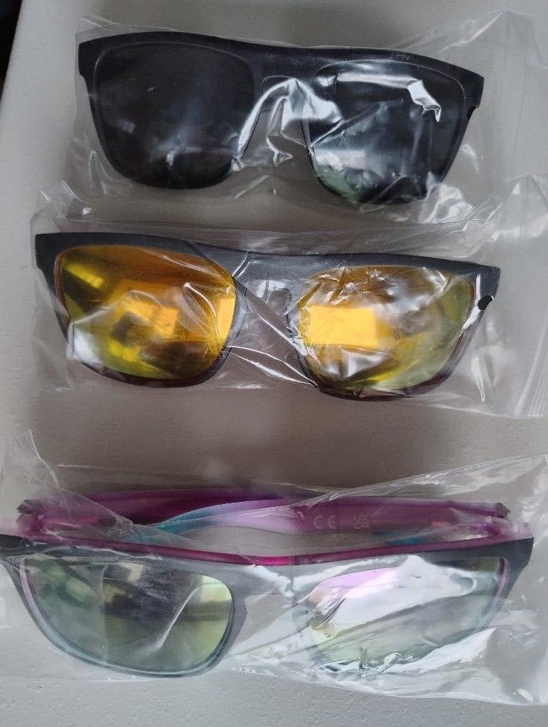 Zonnebrillen, nieuw, 3 stuks, Overige merken, Zonnebril, Overige kleuren, Nieuw