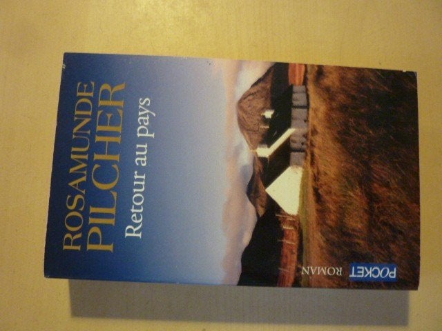 Rosamunde Pilcher - Retour au pays, Boeken, Ophalen of Verzenden, Zo goed als nieuw