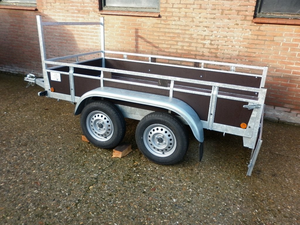SYMA , nieuwe dubbelas 2.57.m x 1.31.m NU VOOR 999,00 EURO ., Ophalen, Zo goed als nieuw
