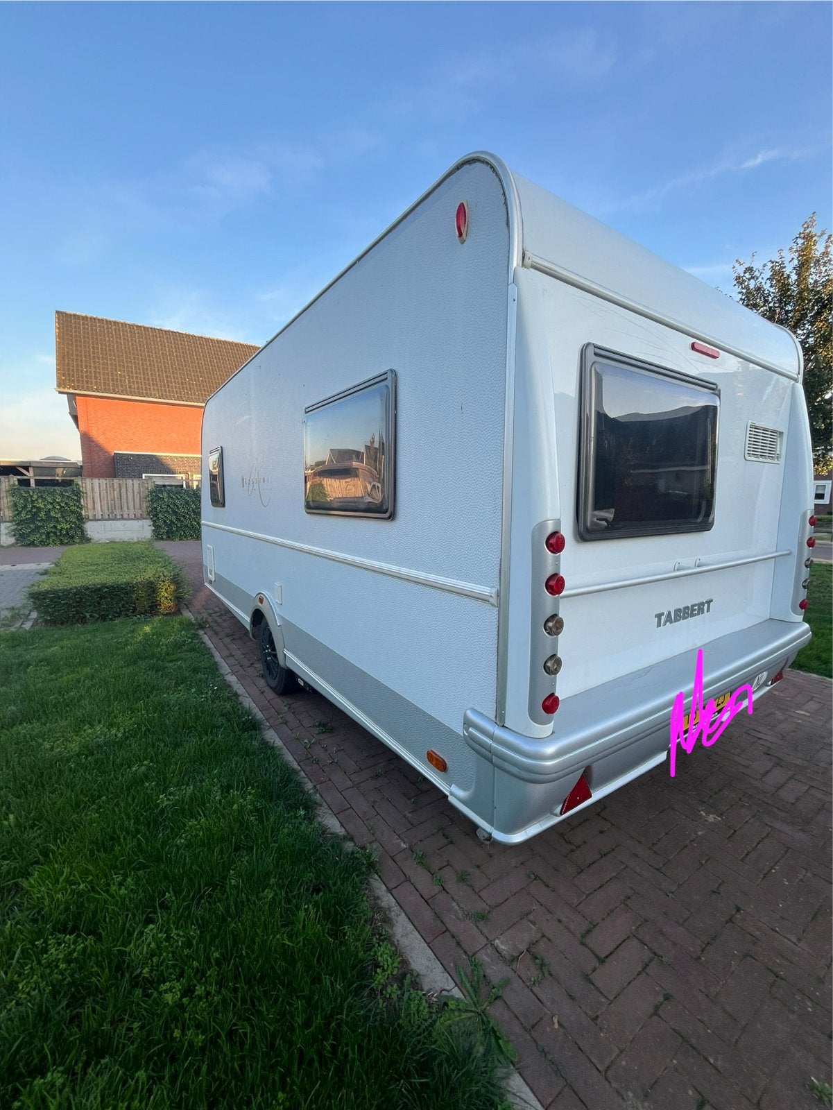 Tabbert Rossini 450 TD - Zeer nette caravan met mover, Rondzit, Tabbert, Frans bed, Particulier