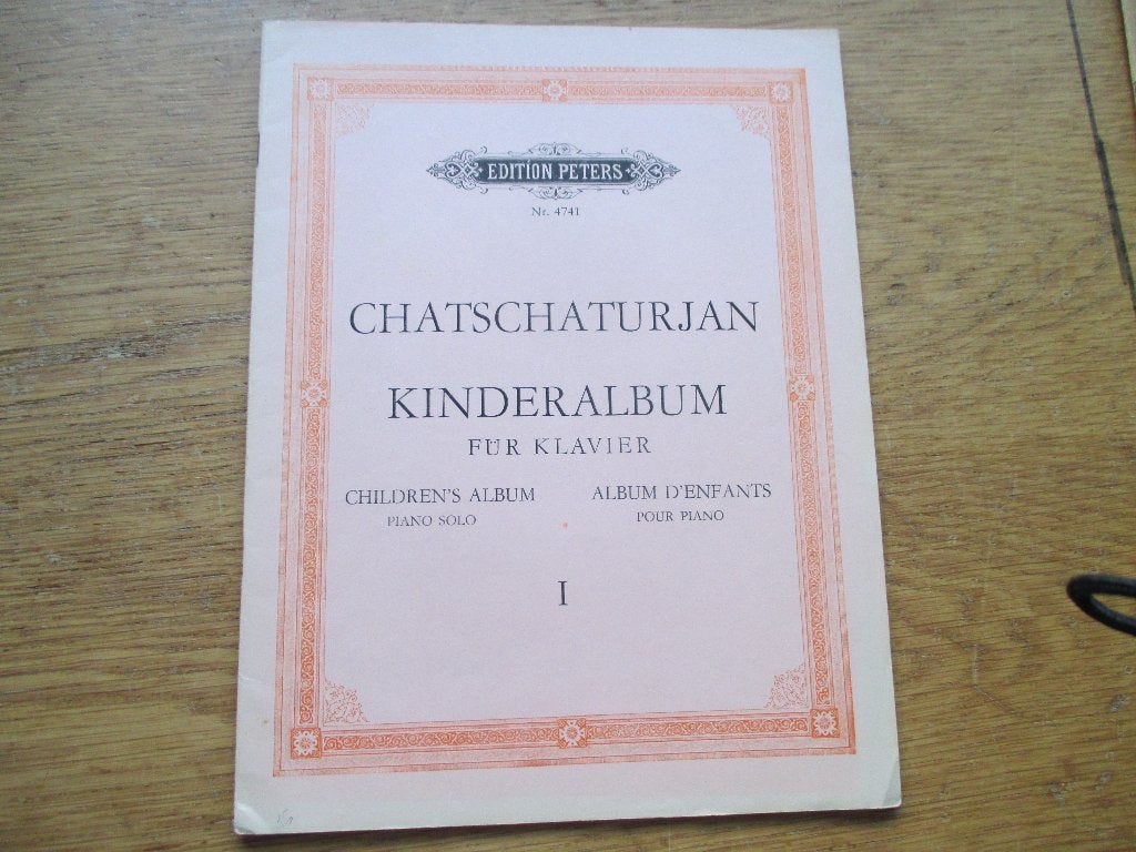 Chatschaturjan Kinderalbum - Pianoboek Edition Peters, Gebruikt, Klassiek, Ophalen of Verzenden, Artiest of Componist