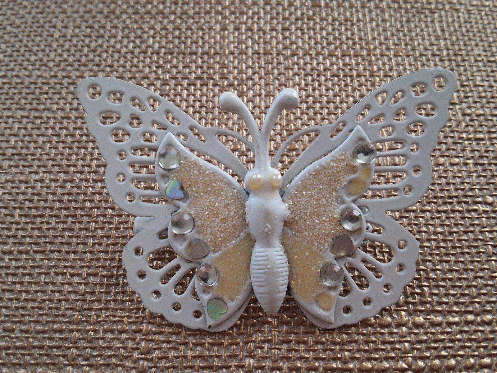 Witte vlinder broche met glitter en strass steentjes, Overige materialen, 4 tot 7 cm, Wit, Ophalen of Verzenden