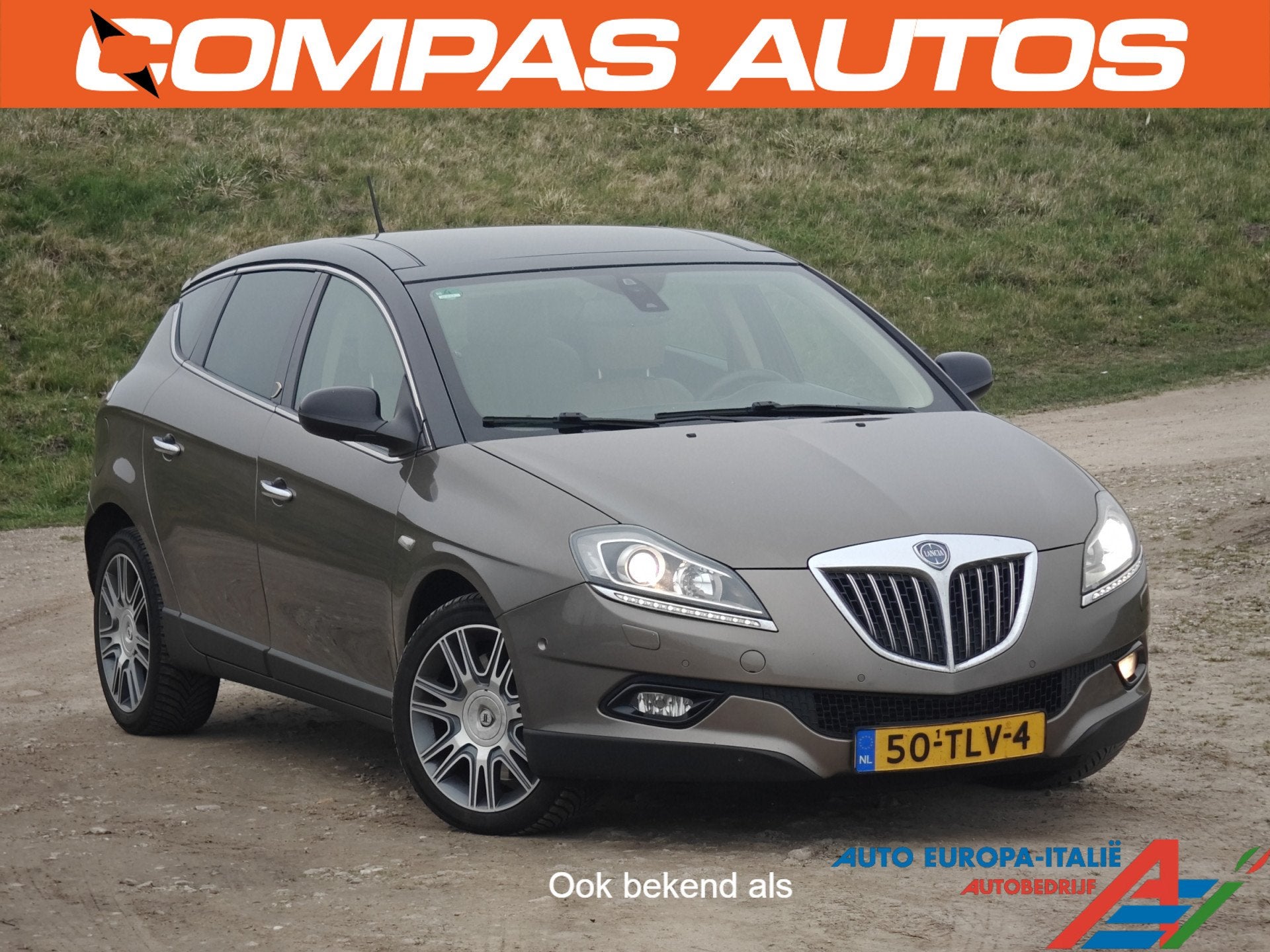 Lancia Delta 1.9-16V Twin-Turbo Executive (bj 2010), Auto's, Lancia, Voorwielaandrijving, Euro 5, Gebruikt, Beige