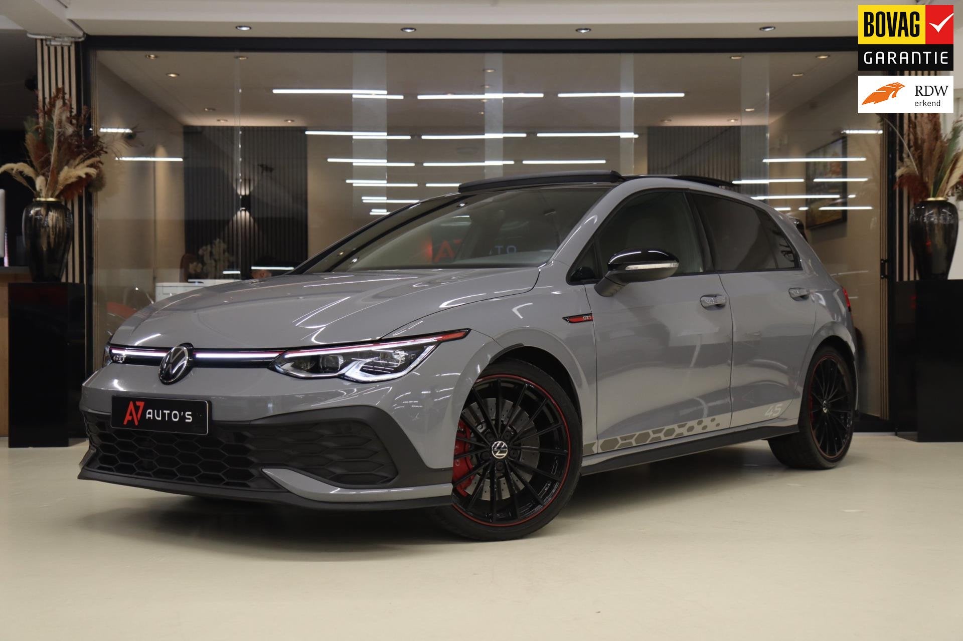 Volkswagen GOLF 2.0 TSI GTI 45 JAHRE CLUBSPORT AKRA/PANO/CAR, Auto's, Voorwielaandrijving, Gebruikt, Euro 6, 4 cilinders