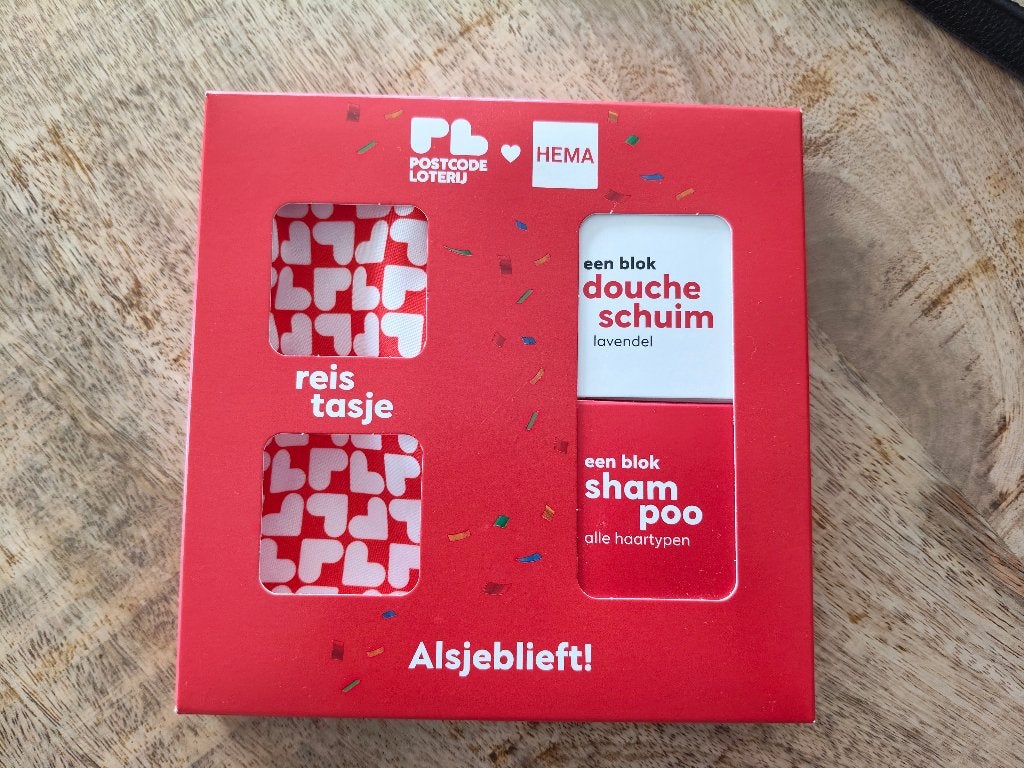 Postcodeloterij Hema : reistasje - doucheschuim en shampoo, Sieraden, Tassen en Uiterlijk, Uiterlijk | Lichaamsverzorging, Ophalen
