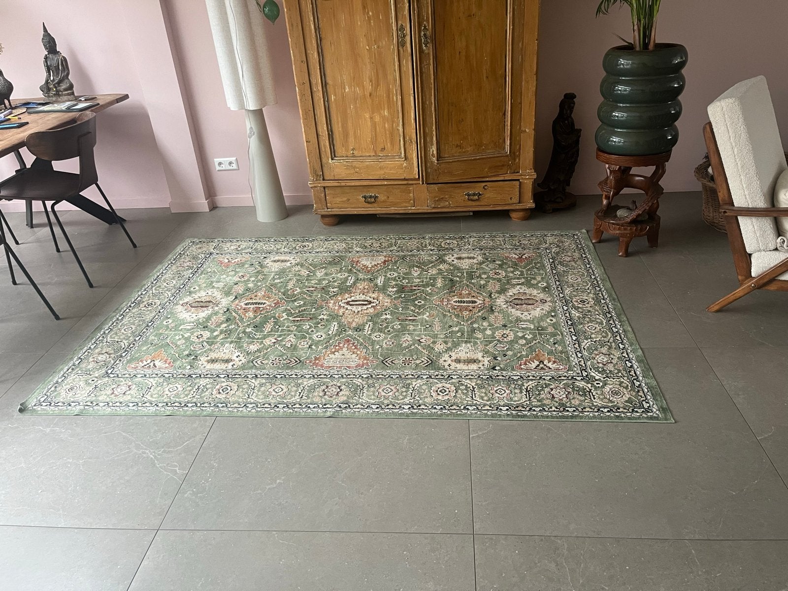Zo goed als nieuw groen vloerkleed 160 x 230 cm, 150 tot 200 cm, 200 cm of meer, Ophalen of Verzenden, Zo goed als nieuw