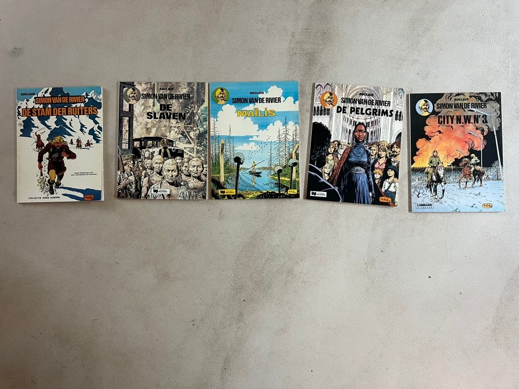 Strips van "Simon van de rivier" van Auclair, 5 delen, Boeken, Meerdere stripboeken, Ophalen of Verzenden, Zo goed als nieuw, Auclair