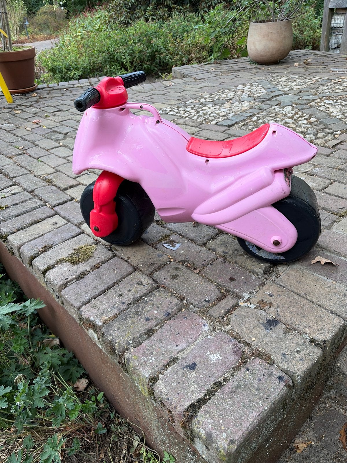 Roze loopmotor voor kinderen - Gebruikt, Ophalen of Verzenden, Gebruikt, Loopfiets