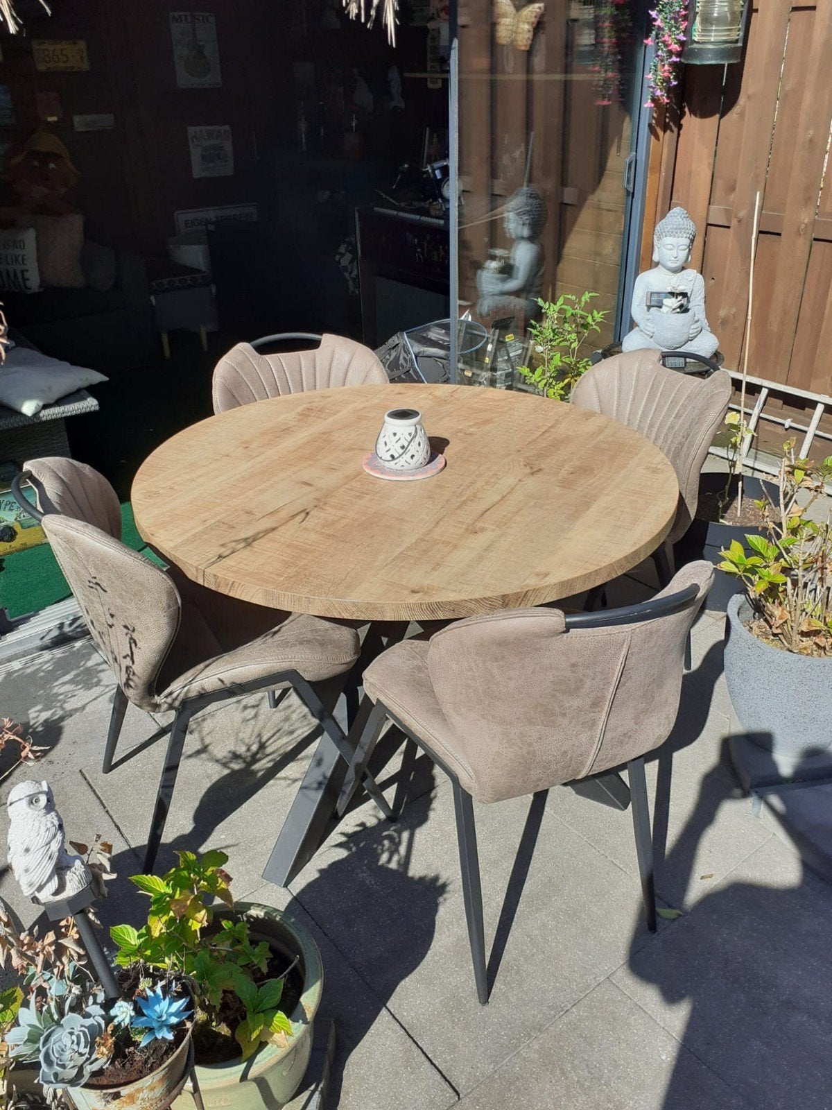 Massief houten moderne tafel/lamulux Roy inclusief 4 stoelen, Ophalen, Rond, Overige houtsoorten, 100 tot 150 cm