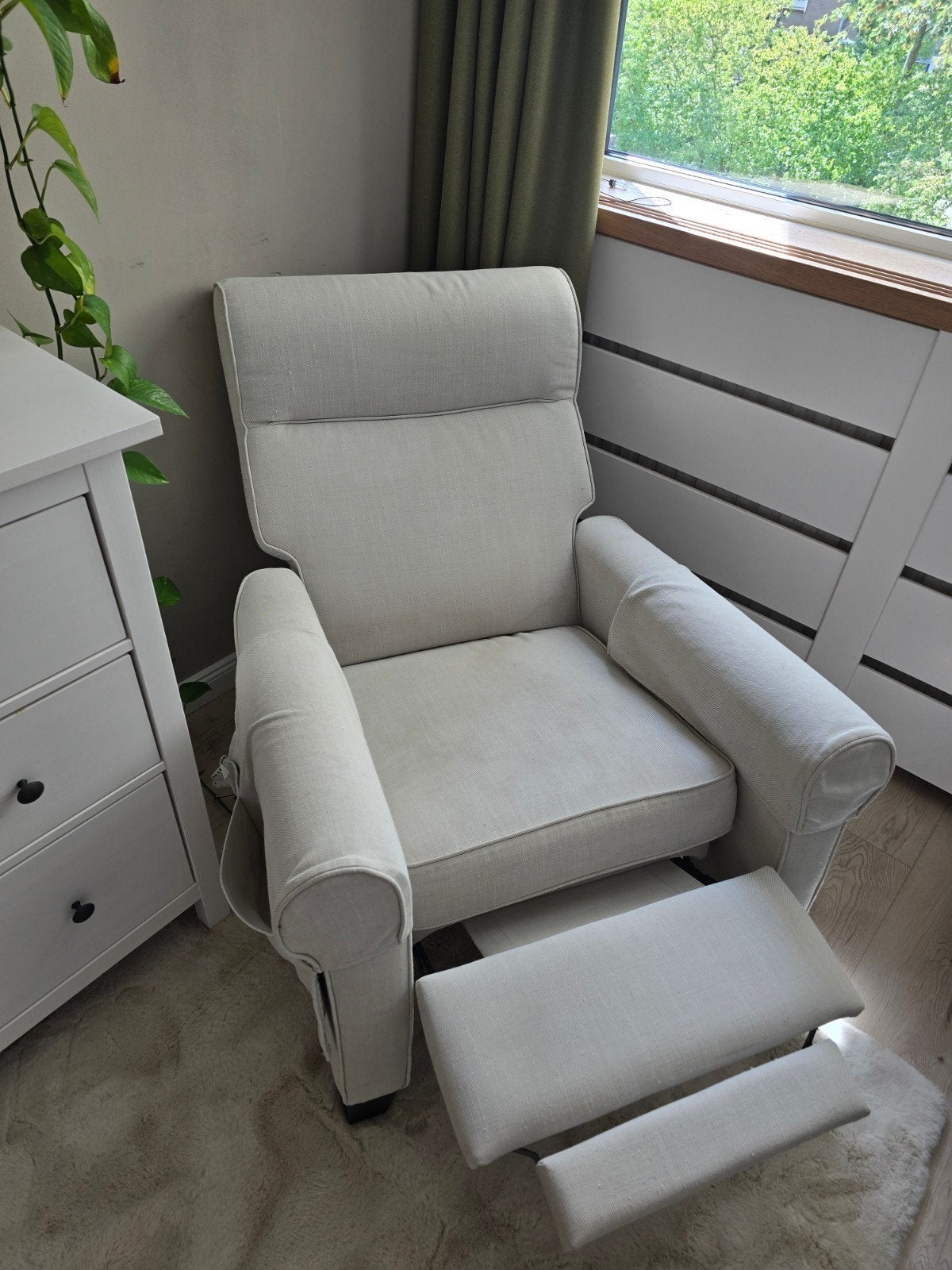 Relaxfauteuil met voetensteun, Huis en Inrichting, Fauteuils, Ophalen, Gebruikt, 75 tot 100 cm, Modern, comfortabel
