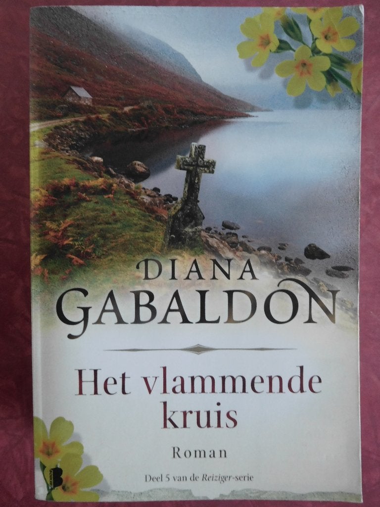 Diana Gabaldon Het vlammende kruis, Ophalen of Verzenden, Gelezen
