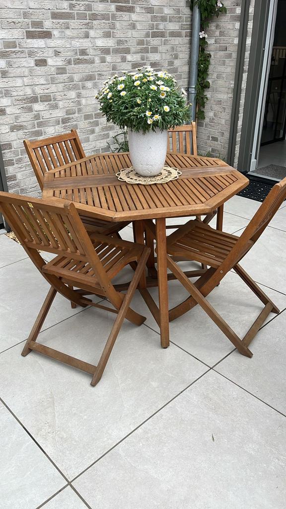 Houten tuinset met inklapbare tafel en inklapbare stoelen, Ophalen, 4 zitplaatsen, Gebruikt, Eettafel