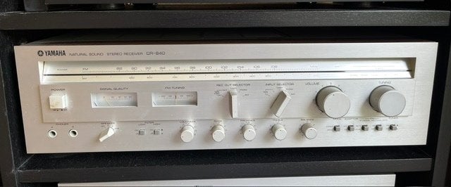 Vintage Stereo receiver AM/FM Yamaha CR-840, Audio, Tv en Foto, Versterkers en Receivers, Ophalen, Gebruikt, Yamaha, 60 tot 120 watt