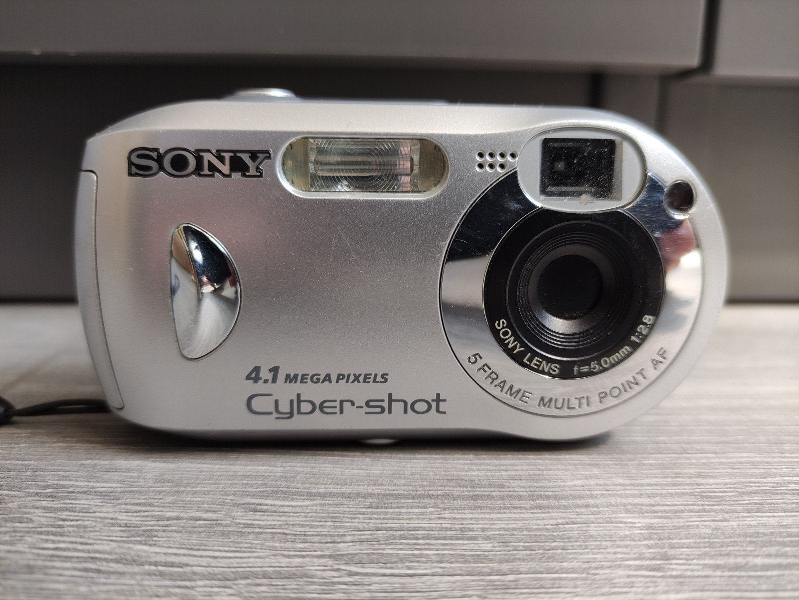Sony cybershot DSC-P41 digitale camera (werkend), Ophalen of Verzenden, Zo goed als nieuw, Sony