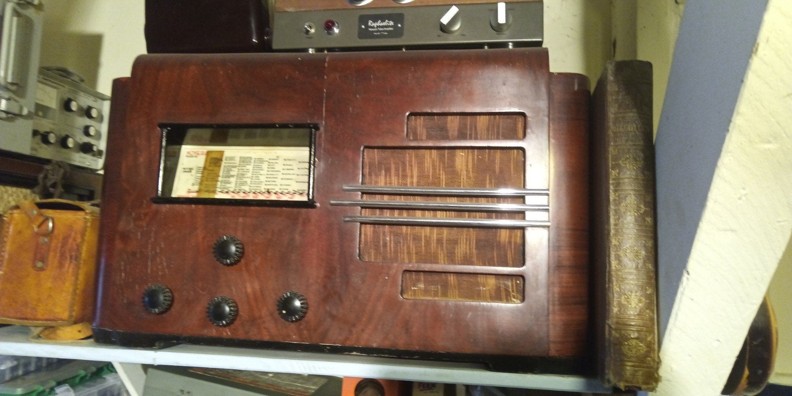 2 Antieke buizenradio's - Noverette tombstone & tafel model, Ophalen of Verzenden, Gebruikt, Radio