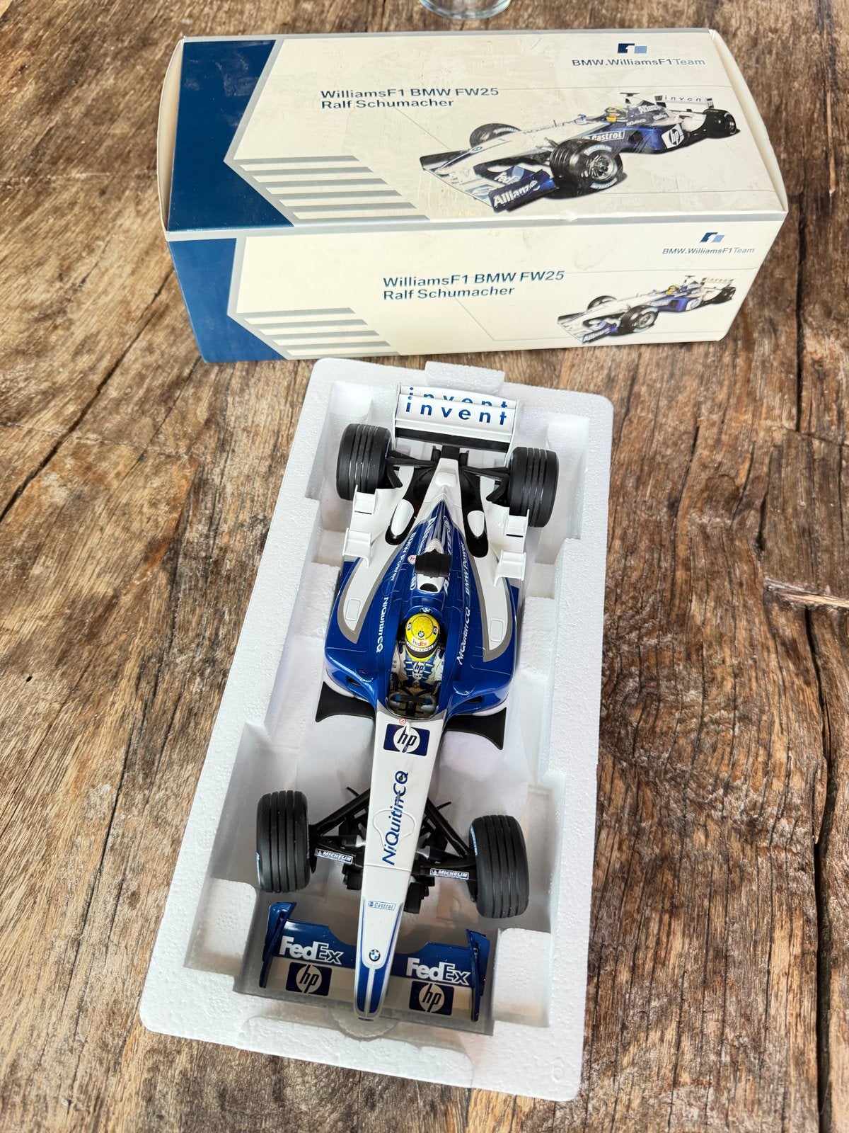 Williams F1 BMW FW25 Ralf Schumacher 1:18 (2003), Ophalen of Verzenden, Zo goed als nieuw, Auto, Overige merken