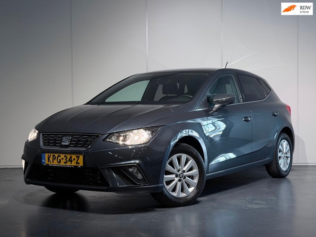 Seat Ibiza 1.0 TSI Style Business Intense DSG /Clima/Cruise/, Auto's, Seat, Stof, Gebruikt, 580 kg, 1072 kg